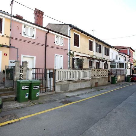 Apartment Svobode Izola Exterior foto